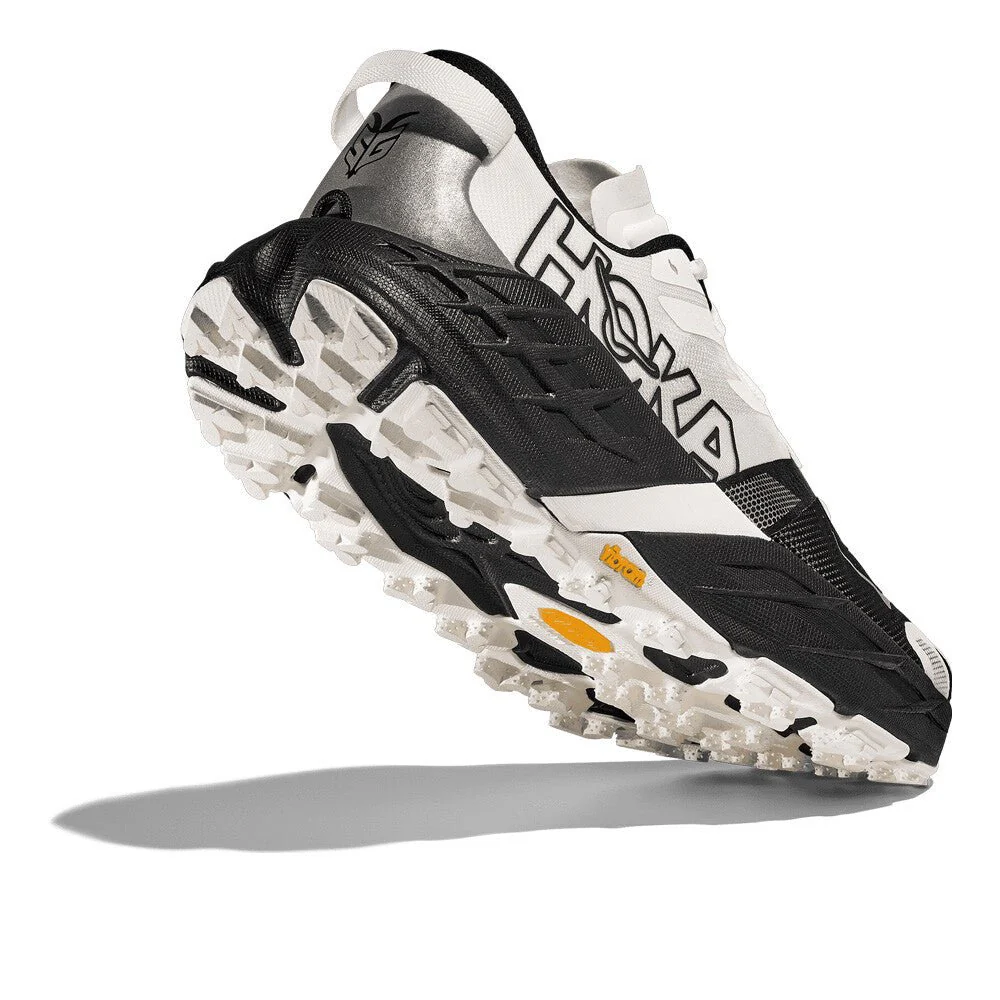 Hoka Women's Speedgoat 7 - Black / White - Image 7
