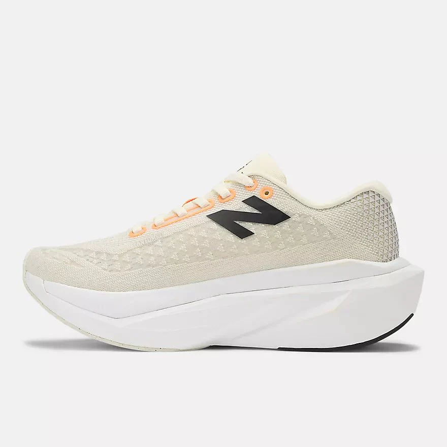 New Balance Women's FuelCell SuperComp Trainer v3 – Angora with Hot Mango and Black - Image 6