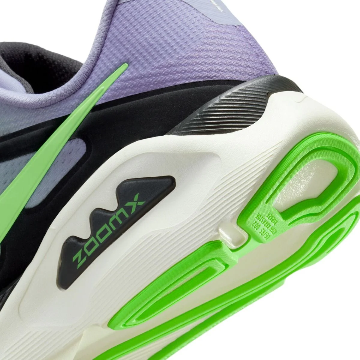 Nike Men's Structure Plus - Image 6