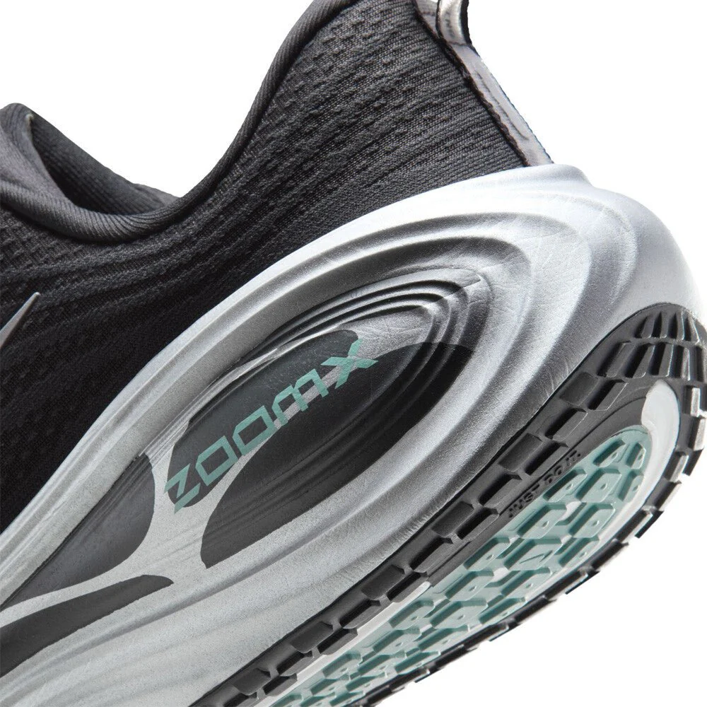 Nike Men's Vomero Plus | Anthracite / Cannon/White / Reflect Silver - Image 7