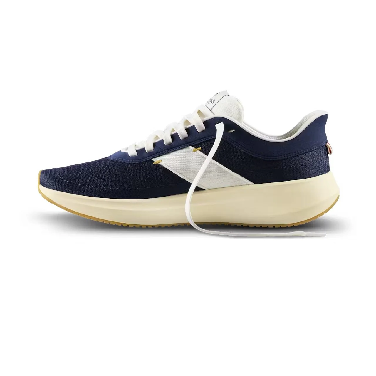 Tracksmith Eliot Runner - Unisex - Navy/Ivory/Ivory - Image 4