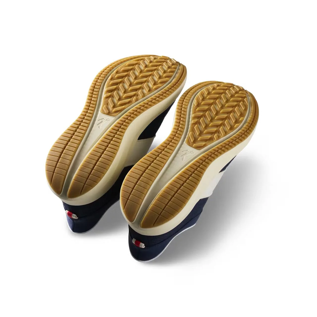 Tracksmith Eliot Runner - Unisex - Navy/Ivory/Ivory - Image 7