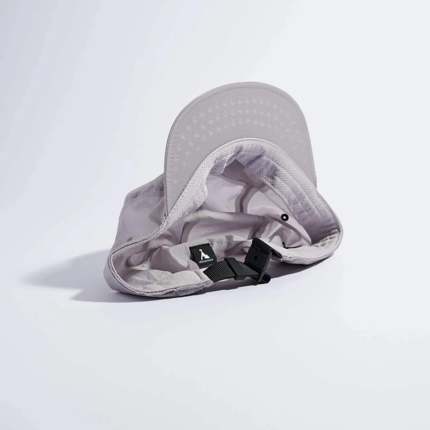 VÅGA Edge Cap – Grey - Image 6