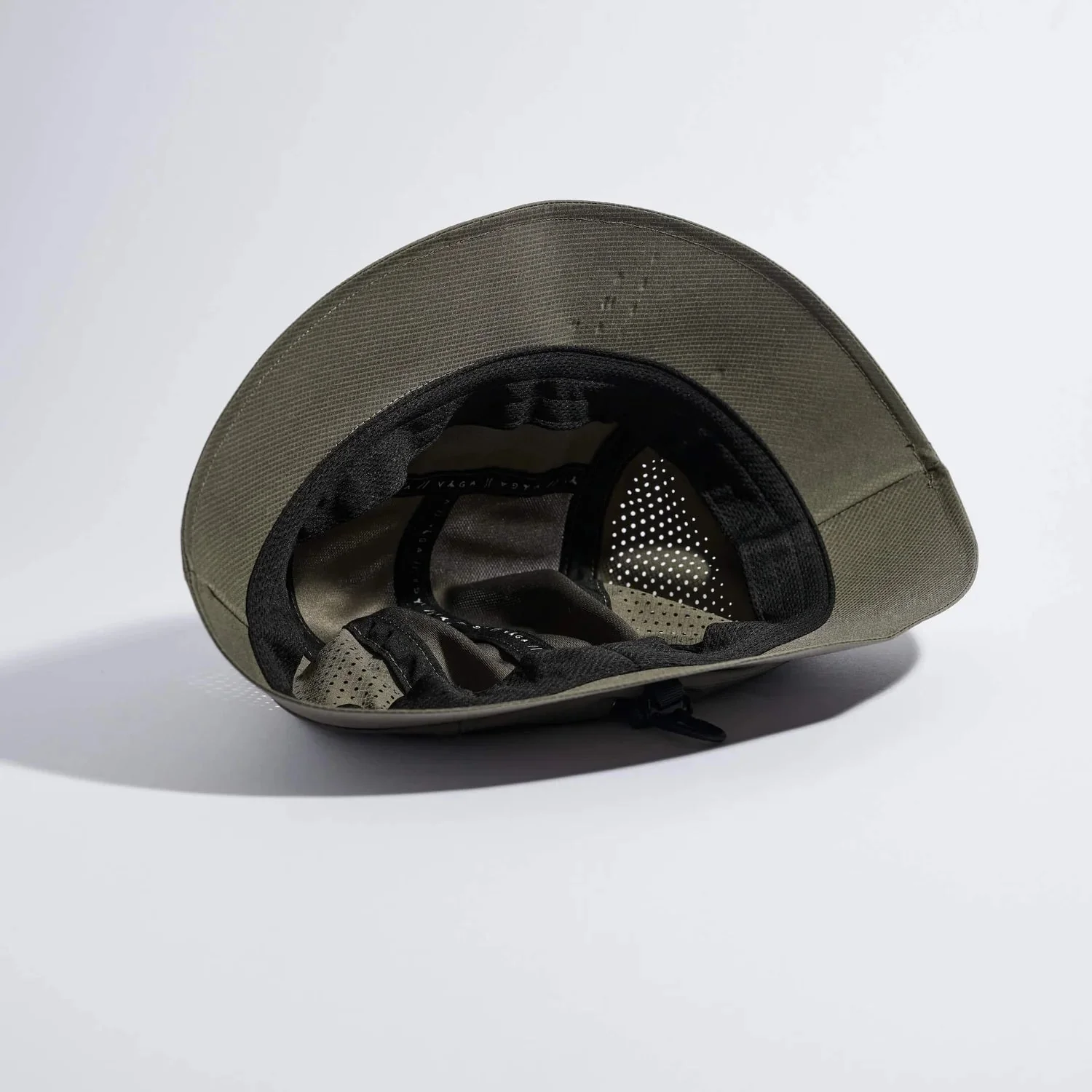 VÅGA Feather Bucket Hat – Taupe - Image 5