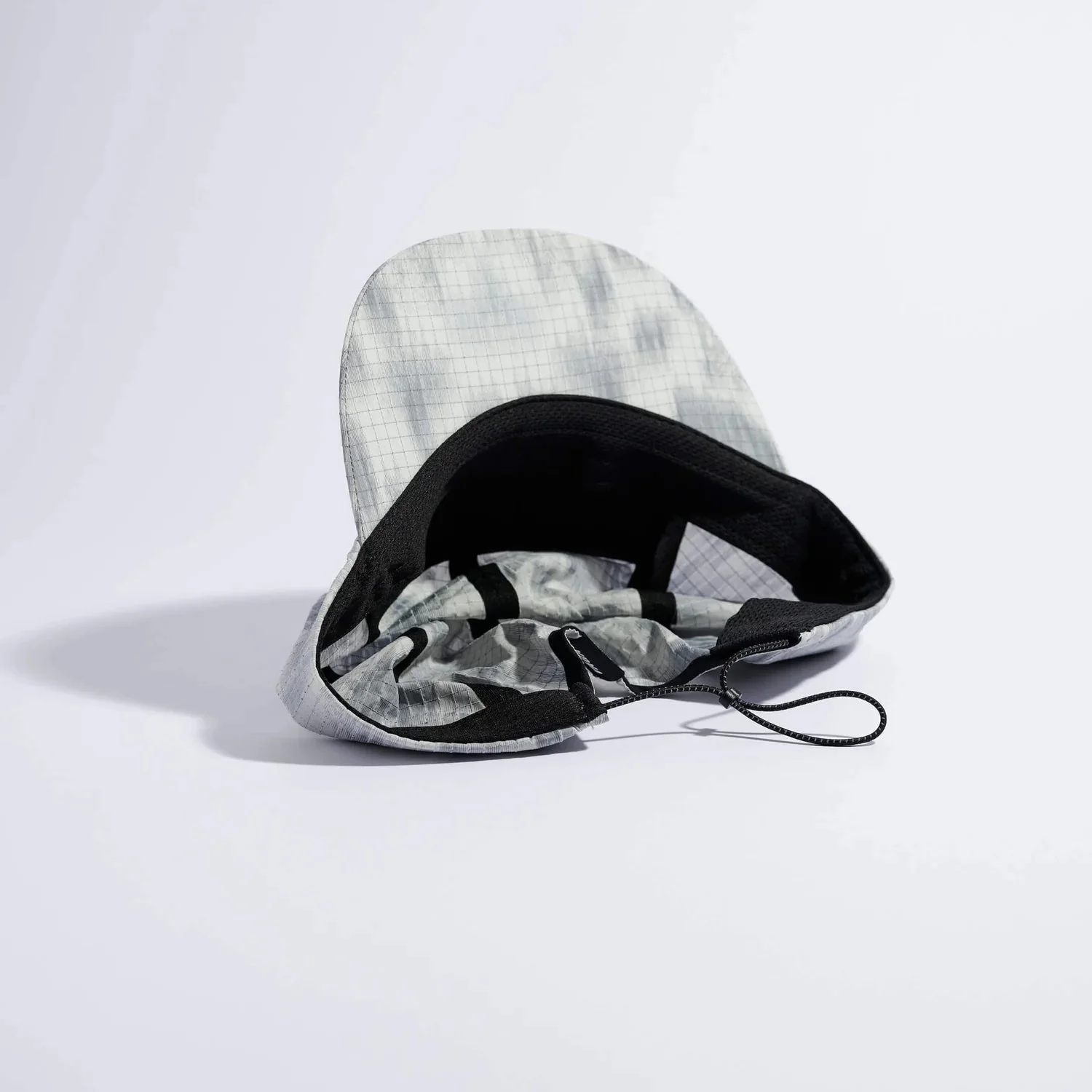 VÅGA Night Club 2.0 – Light Grey / Silver - Image 6